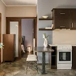 Paramithenio Village & Lejlighedshotel 4*