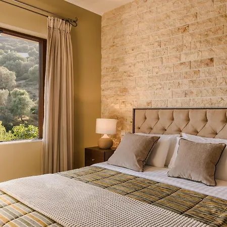 Aparthotel Paramithenio Village Resort&spa 4*