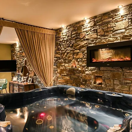 Aparthotel Paramithenio Village Resort&spa