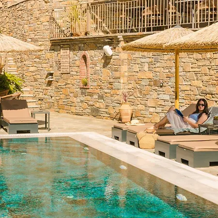 Paramithenio Village Resort&spa 4*