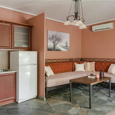 Paramithenio Village & Апарт-отель 4*