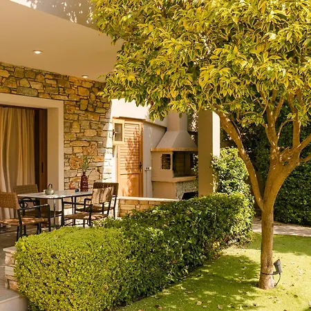 Paramithenio Village & Lägenhetshotell Agioi Apostoloi (Evia)
