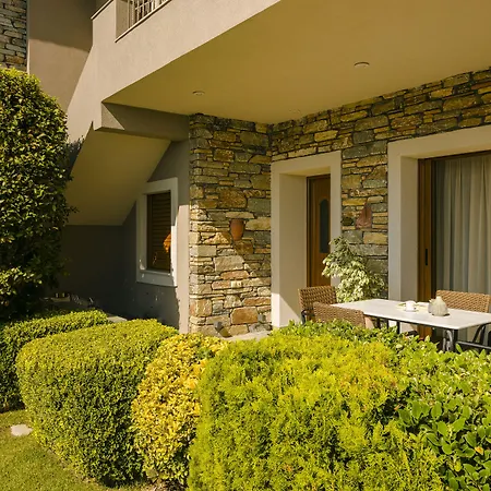 Aparthotel Paramithenio Village &