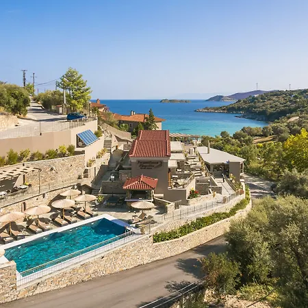 Paramithenio Village & Lejlighedshotel Agioi Apostoloi (Evia)