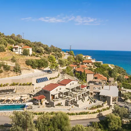 Paramithenio Village & Lejlighedshotel