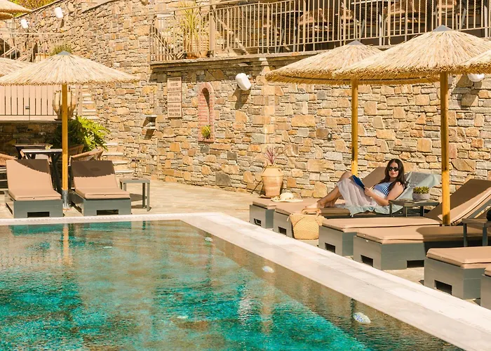 Paramithenio Village & 4*