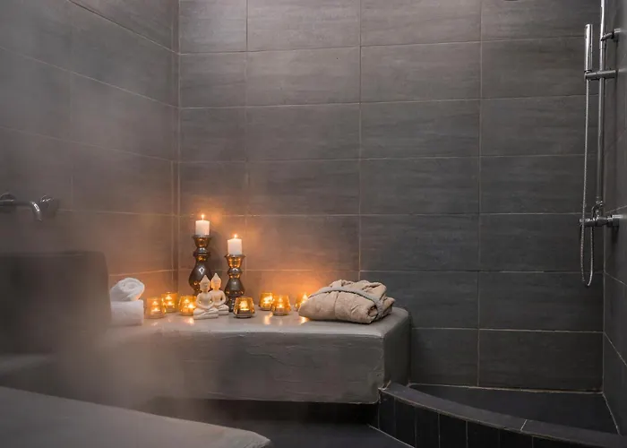 Paramithenio Village & Appart hôtel 4*