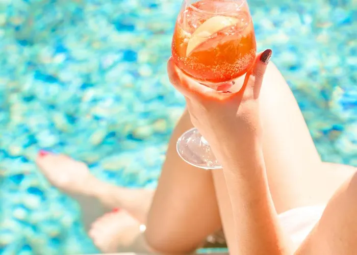 Paramithenio Village & Appart hôtel 4*