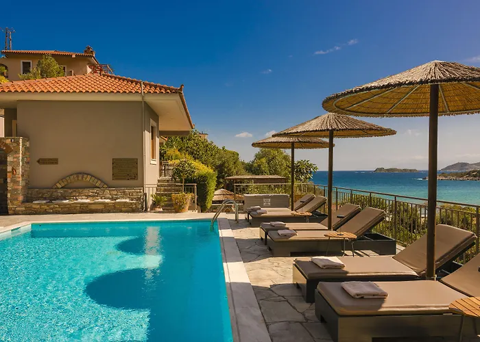 Paramithenio Village & 4*