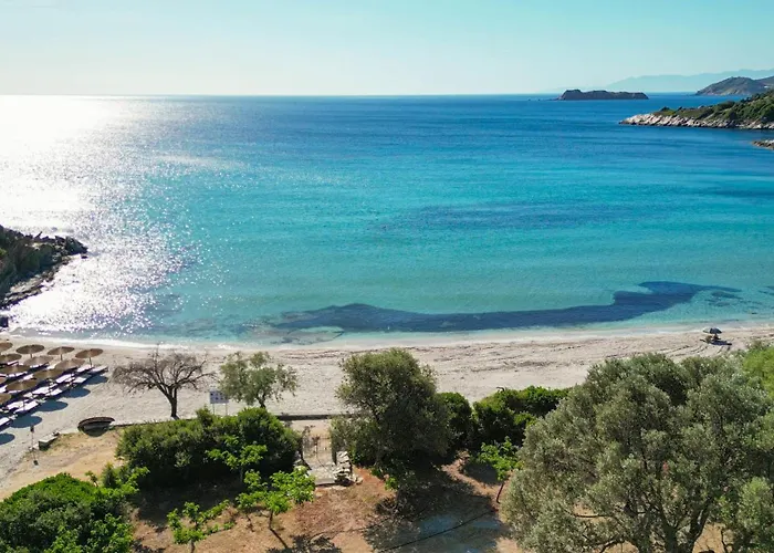 Paramithenio Village &