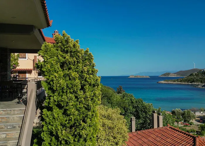 Paramithenio Village & Appart hôtel Agioi Apostoli